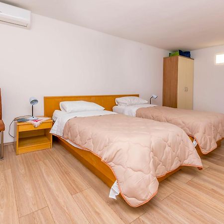 Apartment Jelena Primošten Εξωτερικό φωτογραφία